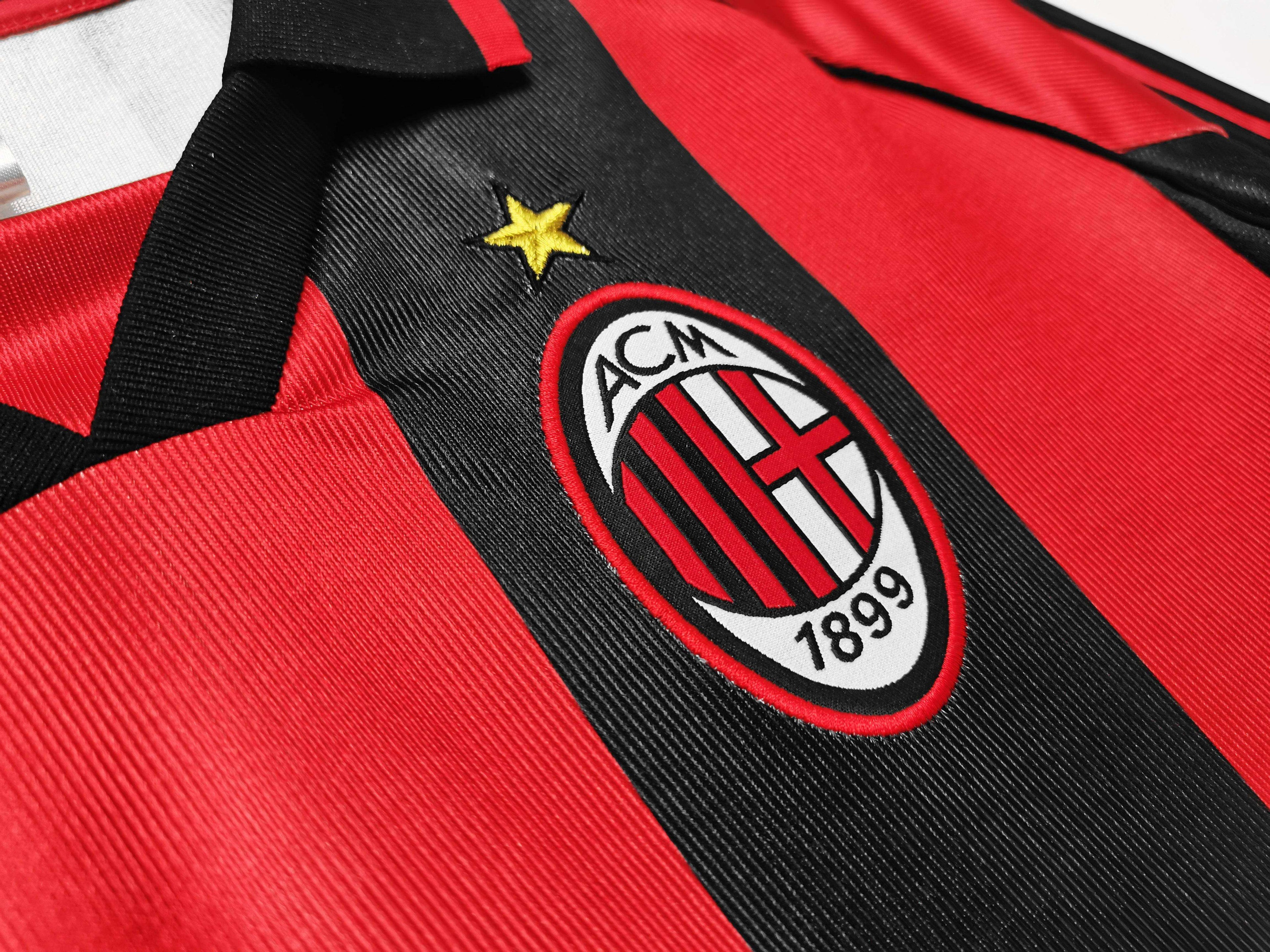 Maillot AC Milan 1998/99 Rouge Noir - Édition Vintage Officielle - JERSEY 