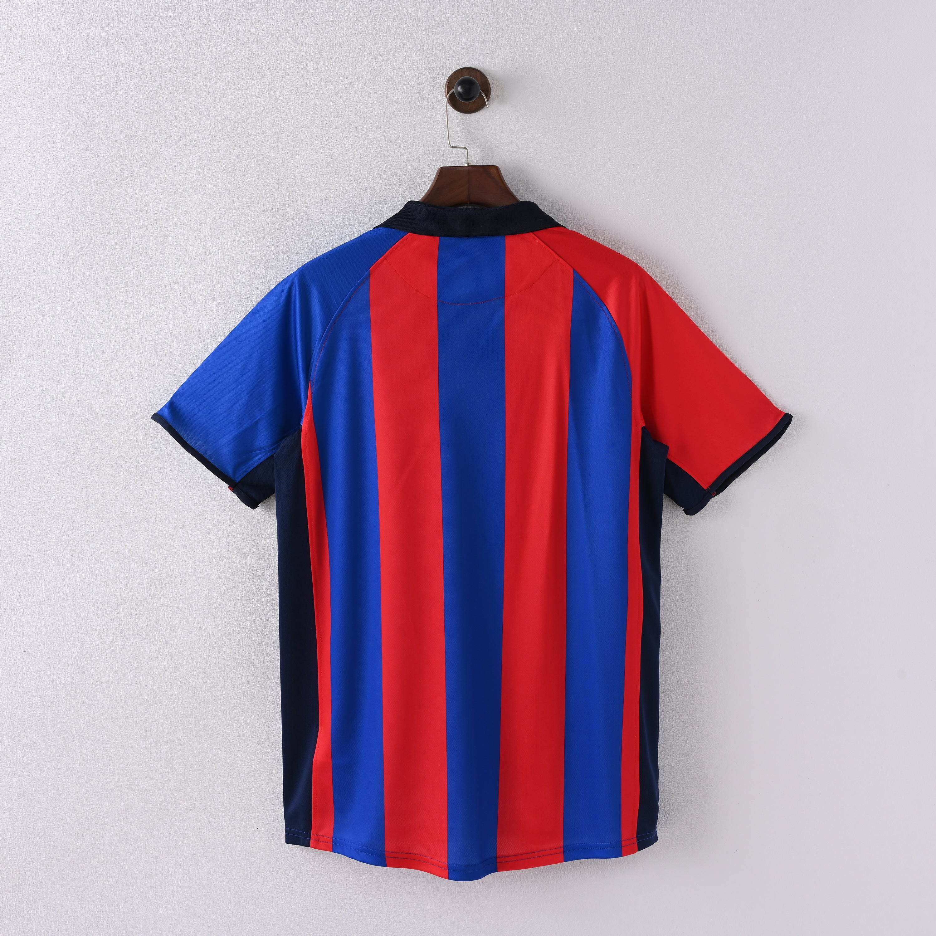 Maillot FC Barcelone 2001/02 Domicile - Édition Vintage Officielle - JERSEY 